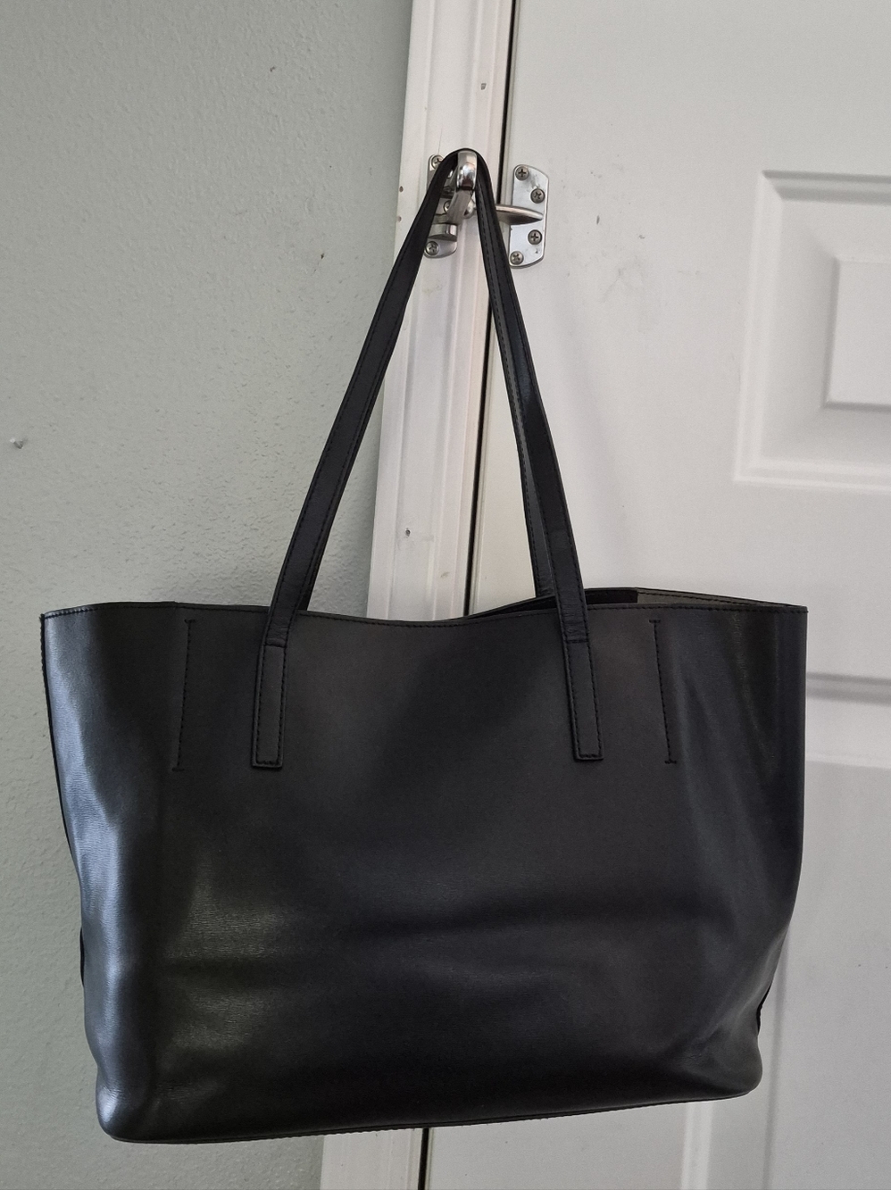 Micheal Kors Black Leather Large Tote Shoulder Bag Purse - Picture 6 of 13